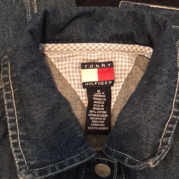 Girls Tommy Hilfiger denim jacket - Picture 3 of 3